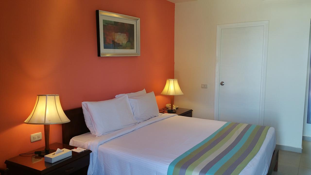 Xperience Hill-Top Beach Resort Sharm el-Sheikh Exterior photo